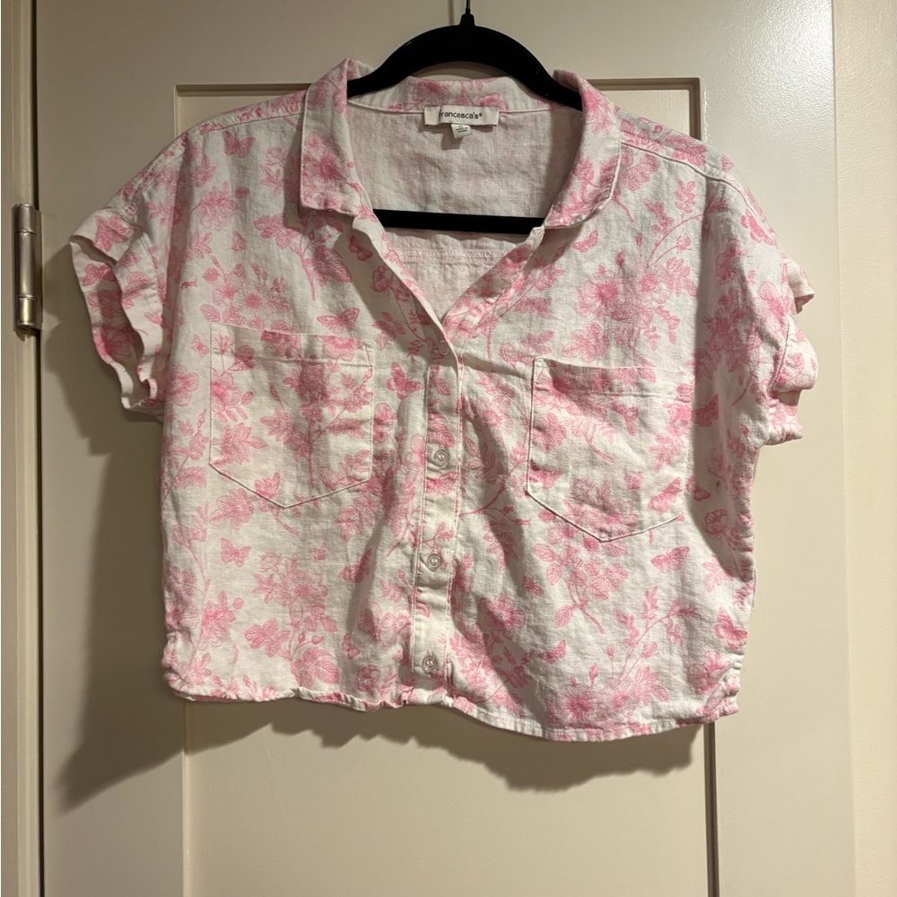 NWOT Francesca’s Linen Crop Size S